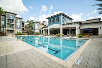 the swimming pool at the resort at longboat key club